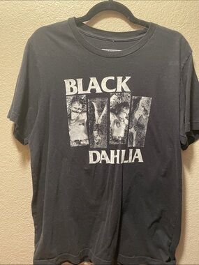 Black Dahlia Graphic Short-Sleeve Tee - Black